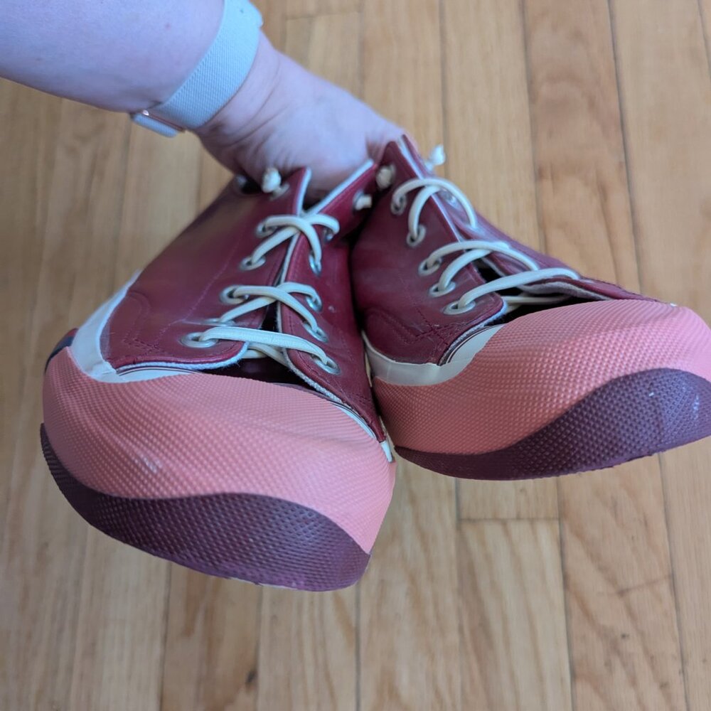 Low Top ProKeds Women's 10 Men's 8.5 Burgundy Red Coral Salmon Pink Bumpers - Picture 2 of 9